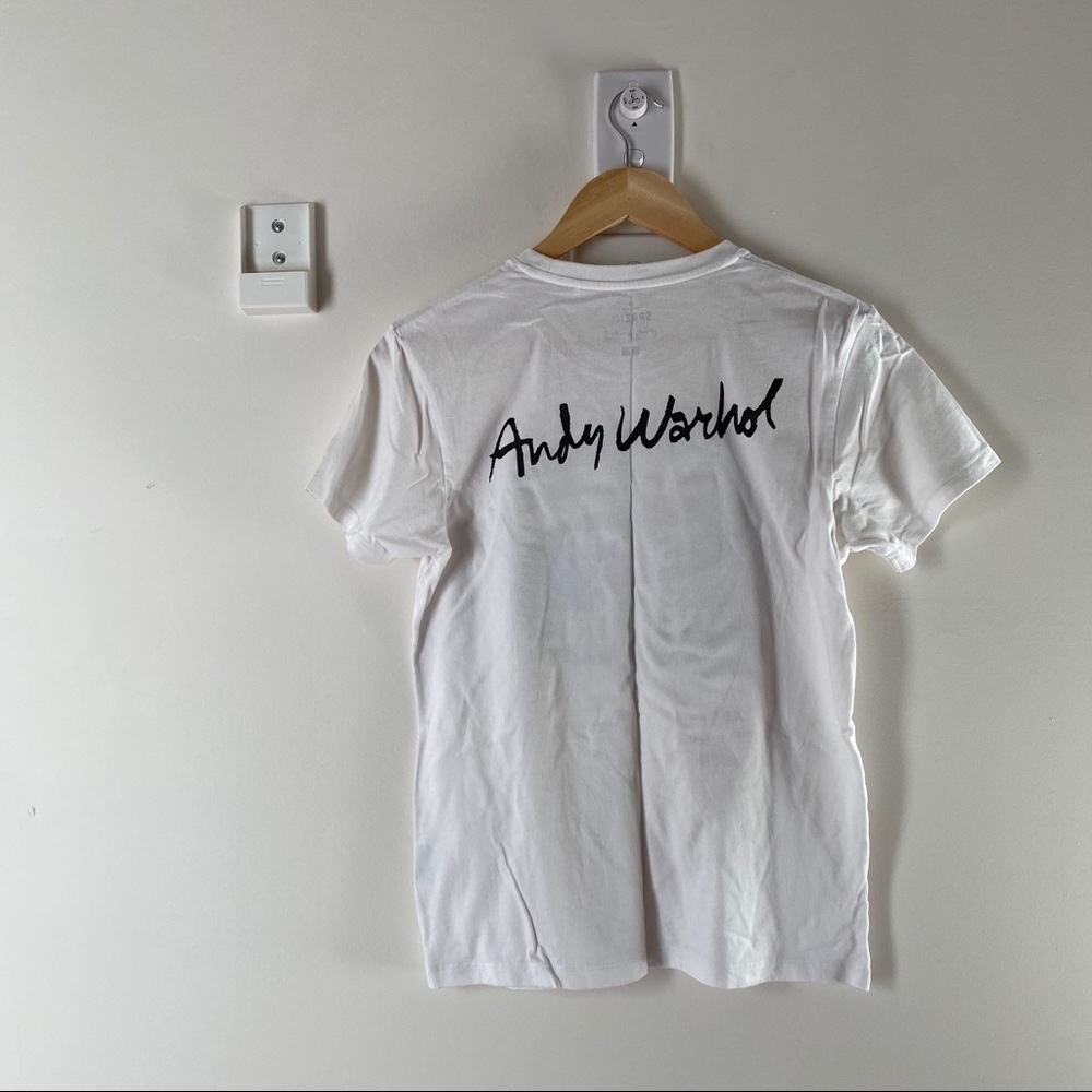 UNIQLO x Andy Warhol Dollar Sign Tshirt - Picture 3 of 3